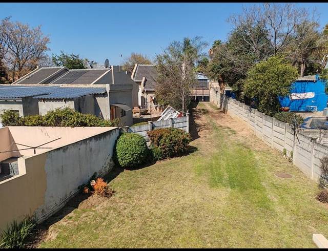 4 BEDROOM HOUSE FOR SALE IN BLOUBOSRAND